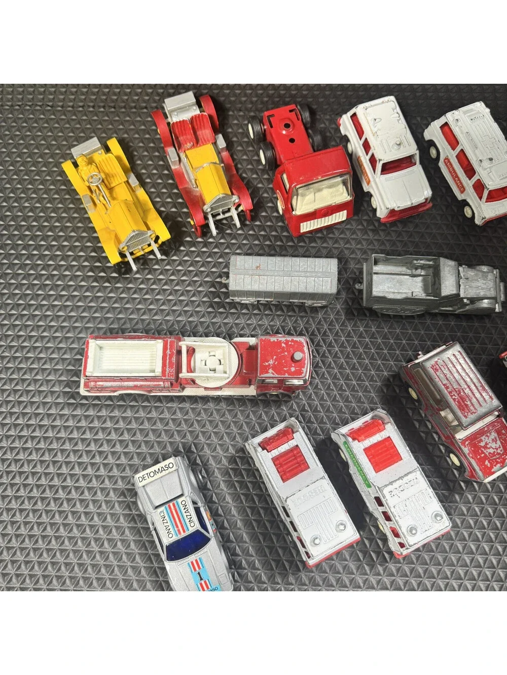 15 Vtg Tonka, Tootsie Toys, Gowland Cars Trucks Ambulance Fire Truck Cast Metal